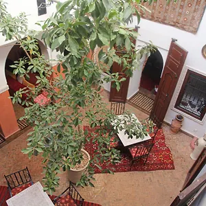 2* Maison d'hôtes Tizgui